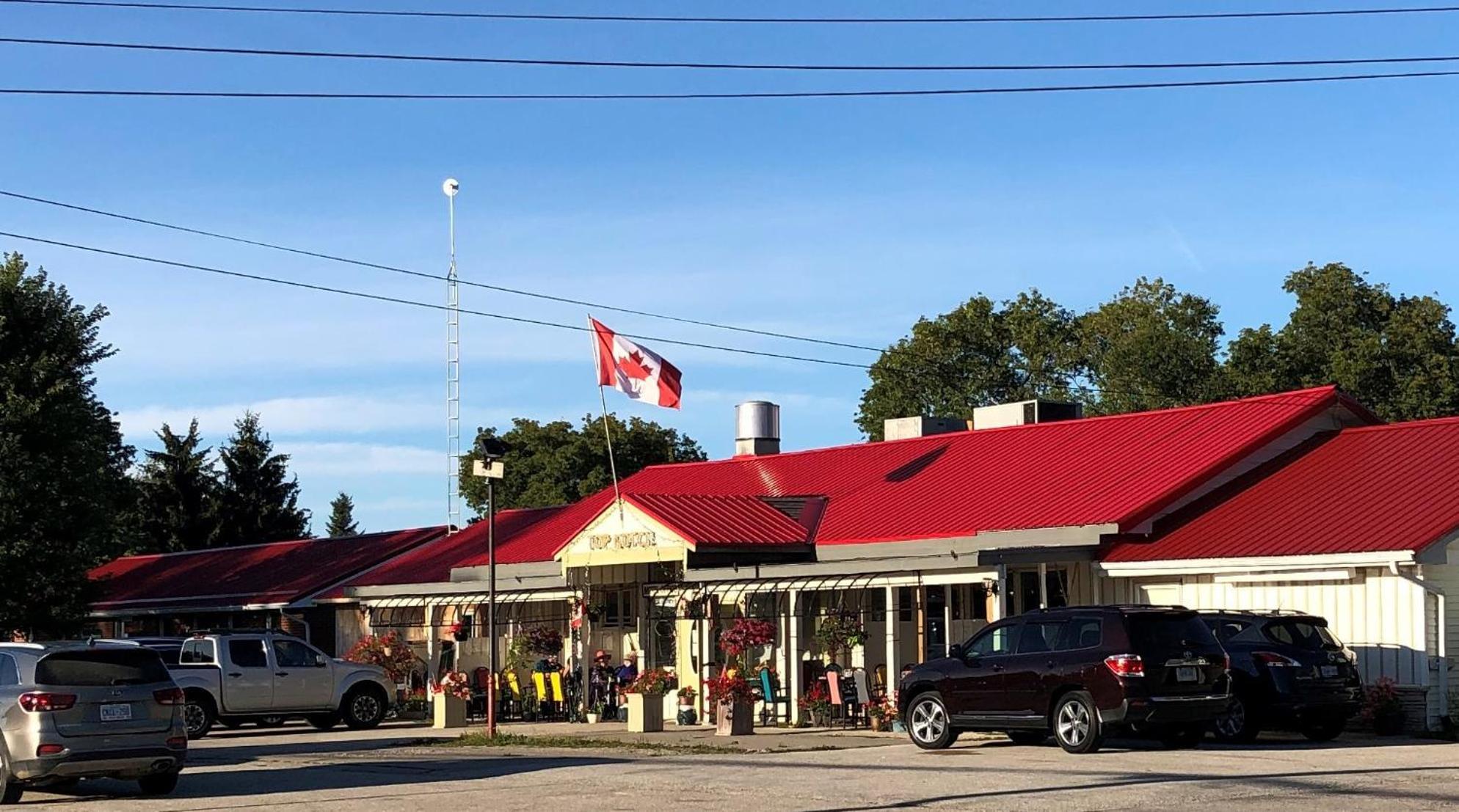 Top Notch Motel Wiarton Exteriér fotografie